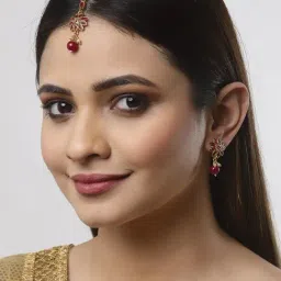 Zeneme Red Gold Plated Kundan Studded Maang Tikka & Earring Set image 3