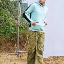 Campus Sutra Green Cotton Regular Fit Colour Block Hooded Sweatshirt image 5