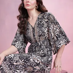 DressBerry Printed Kimono Sleeves Kaftan Midi Dress-image-24