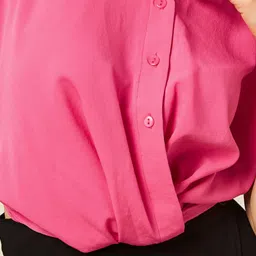 KASSUALLY Pink Relaxed Fit Crop Top image 5