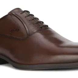 Bata Men's RICK Brown Oxford Shoes image 4