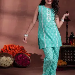 Libas Kids Blue Pure Cotton Regular Fit Floral Kurta Sets image 5