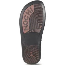 Mochi Men's Brown Back Strap Sandals image 5