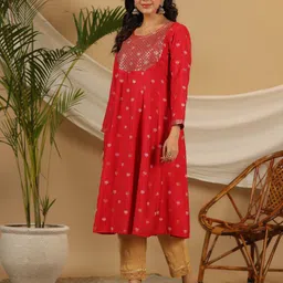 Juniper Women Red Printed Flared Sleeves Kurta image 4