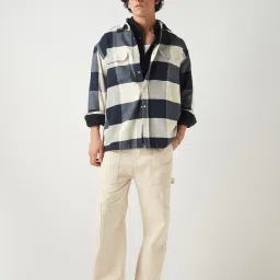 Bewakoof Navy Blue & Beige Cotton Relaxed Fit Checks Shirt image 5