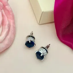 Abdesigns Silver Minimal Stud Earrings image 3