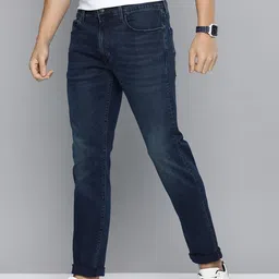 Levis Men Tapered Fit Light Fade Stretchable Jeans image 2