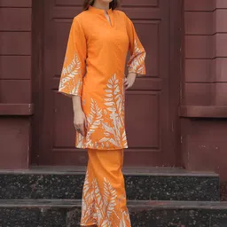 LIPS CROWN Printed Mandarin Collar Tunic With Trousers image 3