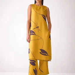 Ancestry Mustard Satin Print Sleeveless Kurta image 5