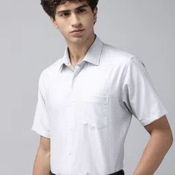 Van Heusen Custom Fit Checked Pure Cotton Formal Shirt image 5