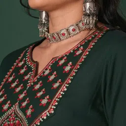 Globus Women Teal Sequinned Embroidered Yoke Calf Length Straight Kurta & Pants Ethnic Set image 5