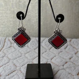 M Mod Con Diamond Shaped Drop Earrings-picture-42