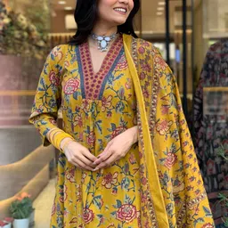 Arayna Floral Printed V-Neck Pure Cotton A-Line Kurta with Palazzo & Dupatta image 5