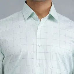 JadeBlue White Cotton Regular Fit Checked Shirt image 5