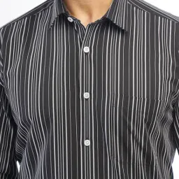 JadeBlue Black Cotton Regular Fit Striped Shirt image 5