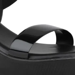 Inc.5 Women's Black Ankle Strap Wedges image 5