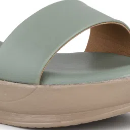 Inc.5 Women's Green Ankle Strap Wedges image 5