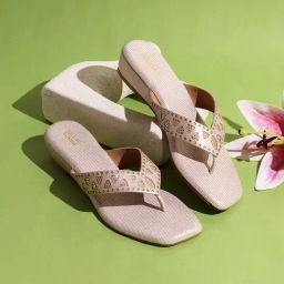 Inc.5 Women's Golden Thong Wedges-picture-43