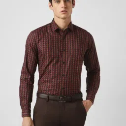 V Dot Maroon Slim Fit Printed Shirt-picture-37
