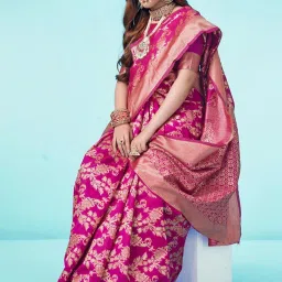 Satrani Rani Pink Woven Saree With Unstitched Blouse image 5