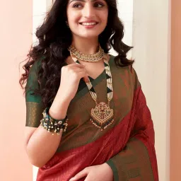 Satrani Maroon & Green Woven Saree With Unstitched Blouse image 5