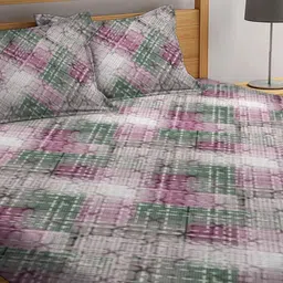 BOMBAY DYEING Cardinal Pink Geometric 120 TC Pure Cotton Bedsheet With 2 Pillow Covers image 2