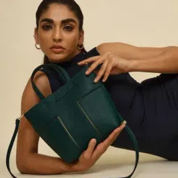 THE GUSTO Green Solid Small Handbag With Pouch image 5