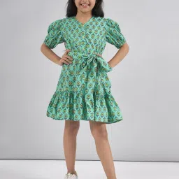 StyloBug Girls Green Cotton Printed Dress-image-68