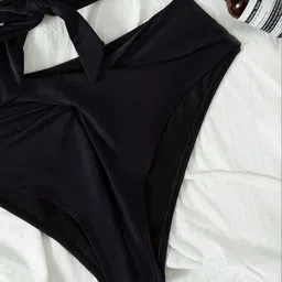 DREAM X FASHION Halter Neck Criss-Cross Wrap High-Waist Swim Bikini Set image 4