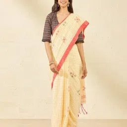 Taneira Light Yellow Pure Cotton Check Jamdani Saree With Unstiched Blouse-image-15