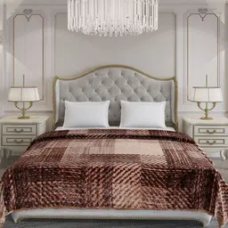 Monte Carlo Brown & Beige Printed Heavy Winter 110 GSM Double Bed Blanket-image-1