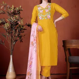 CaniBani Women Floral Embroidered Regular Thread Work Kurta with Trousers & With Dupatta image 2