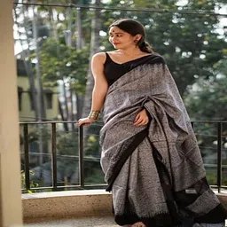 Sanwariya Silk Zari Kanjeevaram Saree image 3