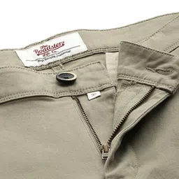 Roadster Men Slim Fit Trousers image 3