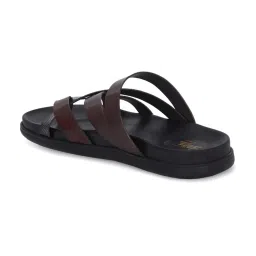 Hitz Men's Brown Toe Ring Sandals image 5