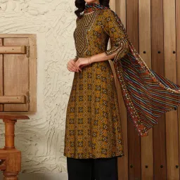 W Mustard Printed Straight Kurta image 5