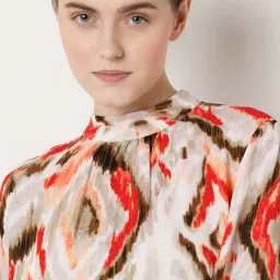 Vero Moda Cream Printed Top image 5