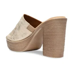 Rocia by Regal Women's Golden Casual Sandals image 5