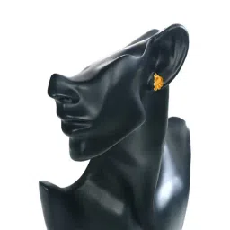 Muthoot Pappachan Swarnavarsham 22Kt Peacock Earrings image 3