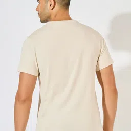 styli Men Regular Fit Cest La Vie Tee Print Tee image 3