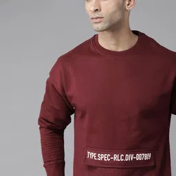 Roadster Men Burgundy Solid Sweatshirt-image-32