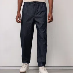 ether Men Chambray Pleated Trousers image 2