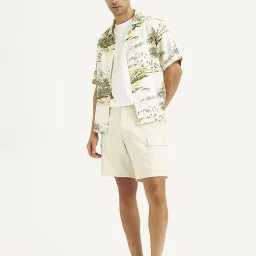 Levi's White Linen Regular Fit Cargo Shorts image 5