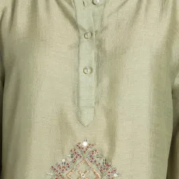 SHAYE Green Chanderi Embellished Kurti image 5