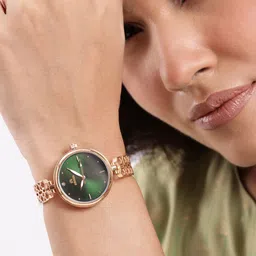 Anouk Women Brass Dial & Textured Straps Analogue Watch-image-51