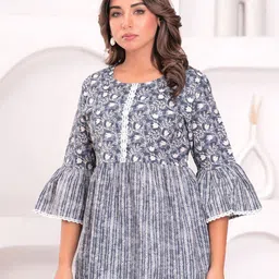 BAESD Floral Print Flared Sleeve Cotton Top-image-51