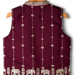Babyhug Woven Full Sleeves Solid Kurta Payjama Set with Foil Floral & Elephant Printed Nehru Jacket - Maroon image 3