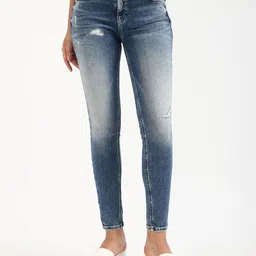 Tommy Hilfiger Women Skinny Fit Low Distress Heavy Fade Stretchable Jeans-picture-23