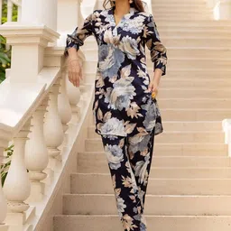 all about you Printed V-Neck Top With Trousers Co-Ords image 3