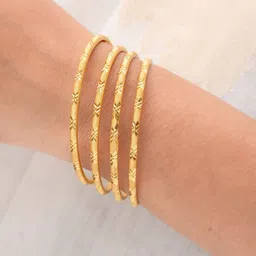 Zeraki Jewels Set Of 4 Gold-Plated Bangles image 5